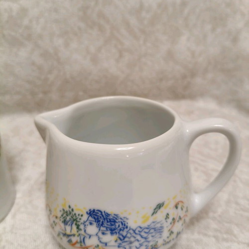 Collectible serving set like new, Stathopoulos design