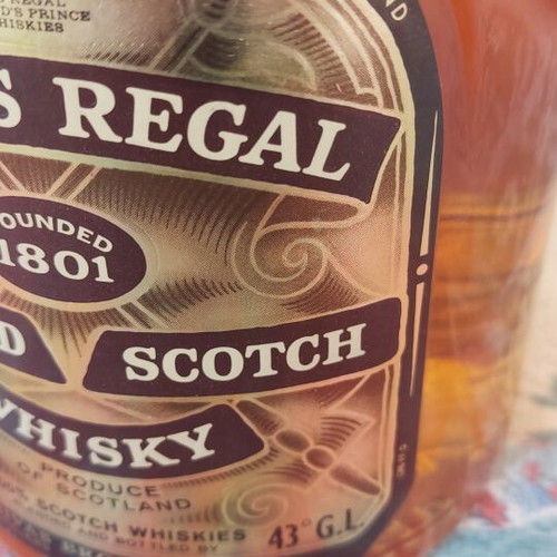 Chivas Regal Whisky 12 Years Old 43% sealed 1980-90