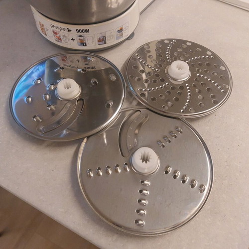 Kenwood Kitchen Machine like new with all accessories