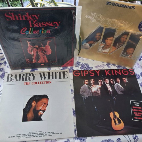 LP collection with Barry White, Gypsy Kings, Shirley Bassey and Boney M. like new