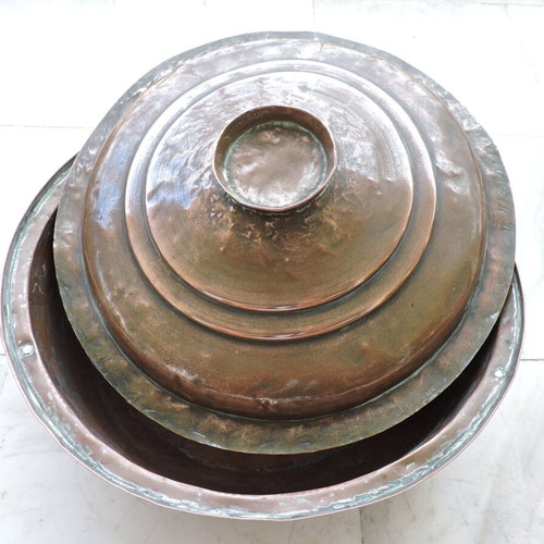 Copper pot used vintage era