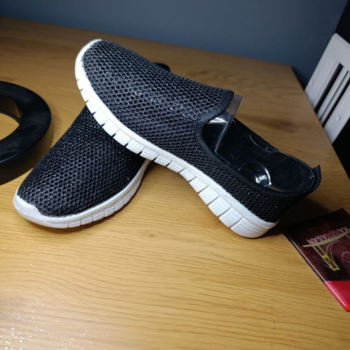 Aqua Track black slip-on shoes with glitter, size 38