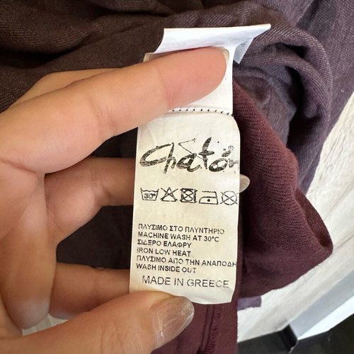 Chaton dress medium size like new, warm fabric, brown and red