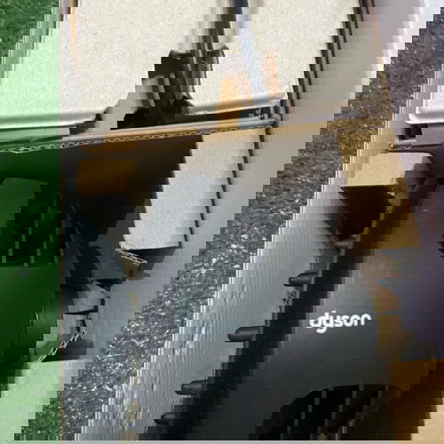 Σεσουάρ Dyson Nural καινούργιο με όλα τα αξεσουάρ