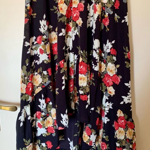 Women's dress like new with floral pattern size M