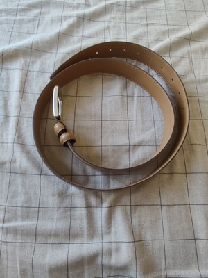 Brown belt 125 cm like new