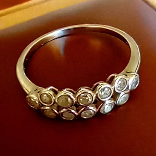 18K White Gold Ring with 12 Natural Diamonds SI/K, Size 55.5