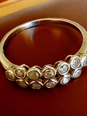 18K White Gold Ring with 12 Natural Diamonds SI/K, Size 55.5
