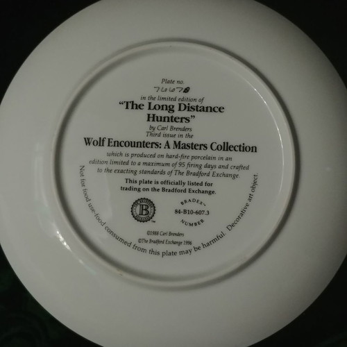 Bradex decorative plate new, Bradford Exchange "Long Distance Hunters" 1996