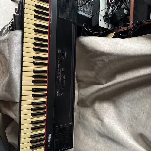 Fujiha P-61 Vintage Electronic Piano Keyboard 61 Keys Like New
