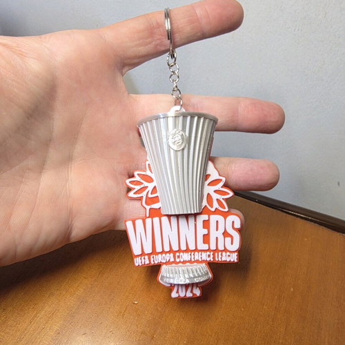 Συλλεκτικό 3D Μπρελόκ Ολυμπιακός Winners Conference League 2024 καινούργιο
