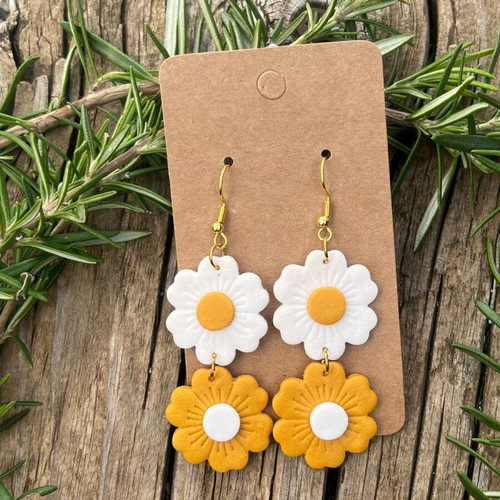 Flower earrings made of polymer clay new, white and yellow