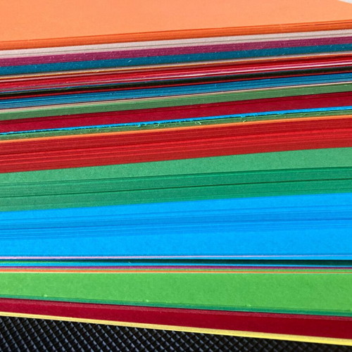 Canson colored cardboard A4 like new, 80+ pieces