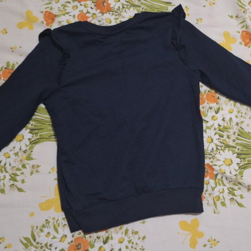 Disney Stitch sweatshirt like new for 5-6 years old, blue