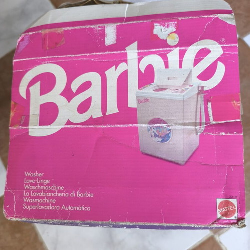 Vintage Barbie Washing Machine like new