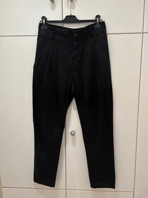 Bershka black pants new, high-waisted with pleats