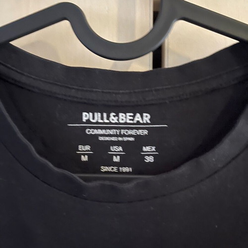 Pull & Bear T-shirt size M black lightly worn
