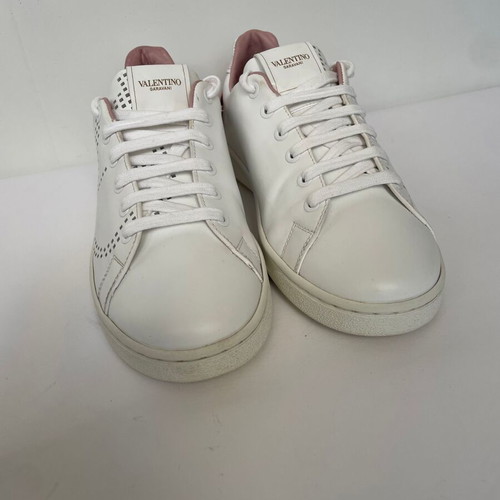 Valentino Garavani V-LOGO leather sneakers like new, size 37, white