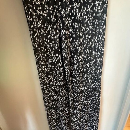 Pull & Bear floral pants used, black, size S