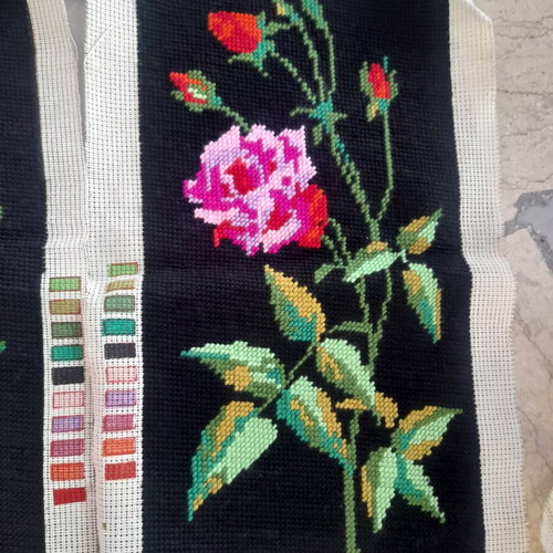 Embroidery ready for framing like new, hand-stitched