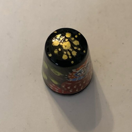 Thimble Russia like new, hand painted