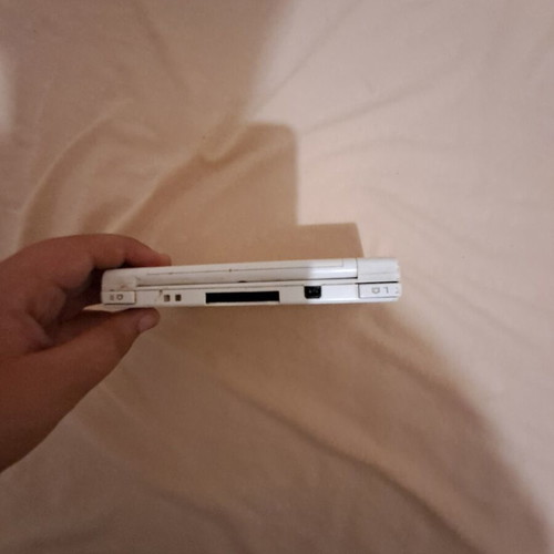 Nintendo DS broken from 2008, used