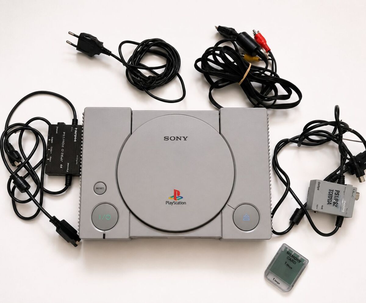 Sony PlayStation 1 SCPH-9002 PAL console… - € 89,00 - Vendora.cy