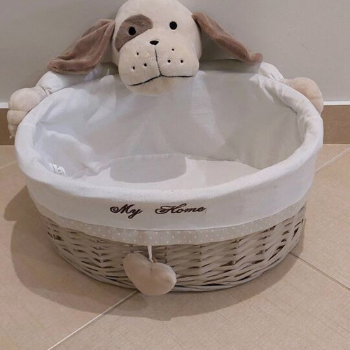 Children's basket like new with gift newborn diary