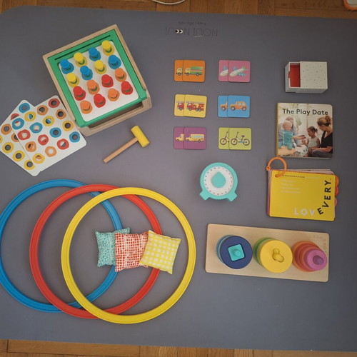Lovevery Investigator Play Kit 31-33 months