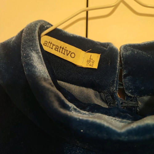 Attrativo Large blouse blue, new, velvet