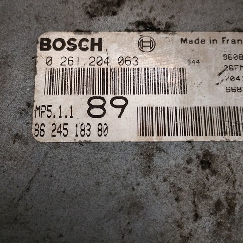 Peugeot 406 1.8 Bosch car computer 0261204063 9624518380