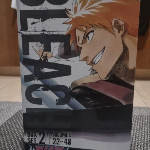 Bleach box set volumes 22-48 like new