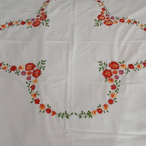 Handmade tablecloth linen fabric with embroidered floral designs