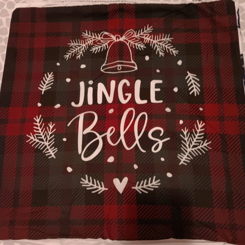Decorative Christmas pillowcases like new, set of 3 pieces