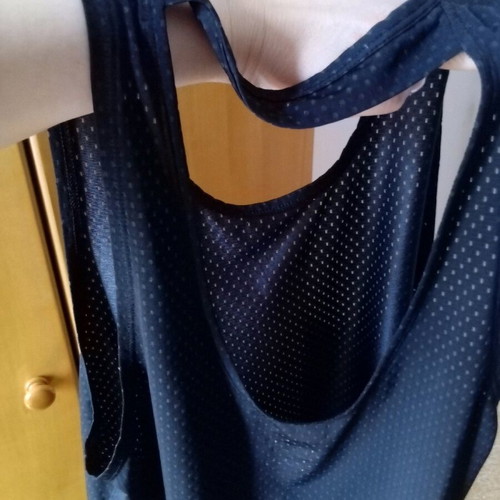 Nike small breathable tank top used, lightweight and airy