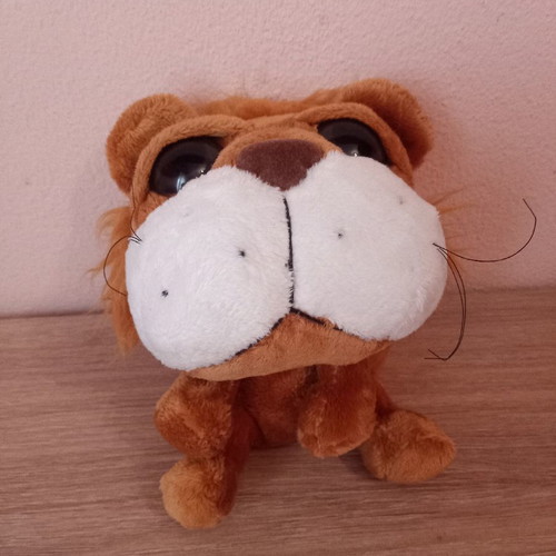 Plush lion cub new