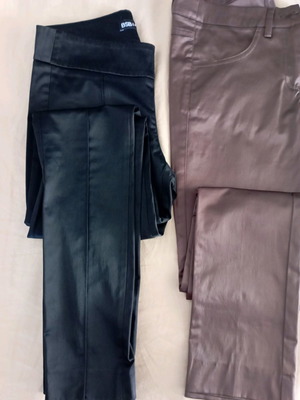 Παντελόνια skinny XS σαν καινούργια, μαύρο BSB και καφέ On line, 2 τεμάχια