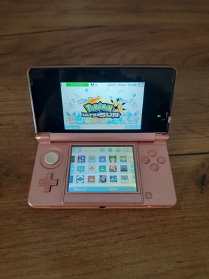 Nintendo 3DS Pink used with stylus, Type C cable, case, Micro SD 64GB