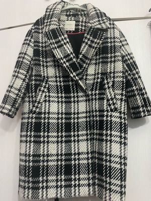 Zara women's jacket-coat used, black and white, loose fit size M