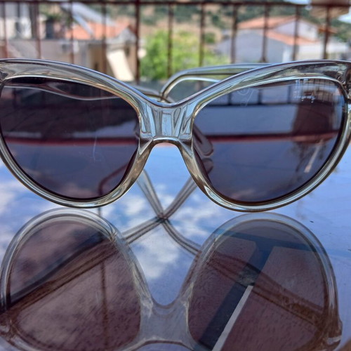 Med Y2K sunglasses like new, gray