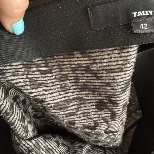 Elastic skirt H&M like new, black and white, sizes S and M