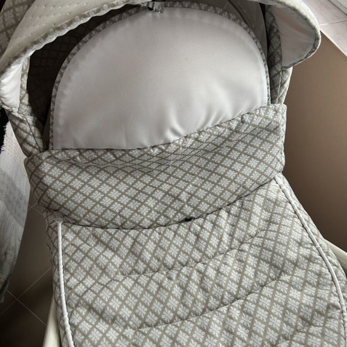 Baby stroller 3 in 1 used with winter and summer carrycots and car seat