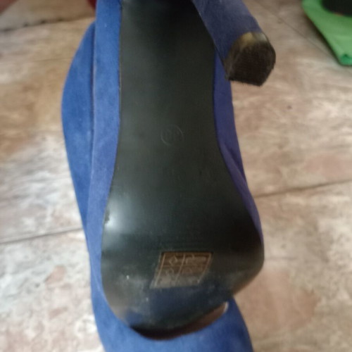 Voi and Noi blue pumps like new, 10 cm heel, size 38