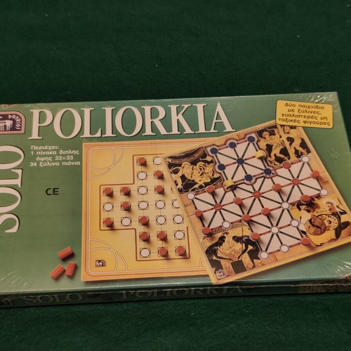 1985 Solo & Poliorkia vintage board game 2 in 1 by Dourios
