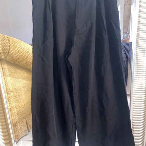 Zara women pants small black like new, wide leg