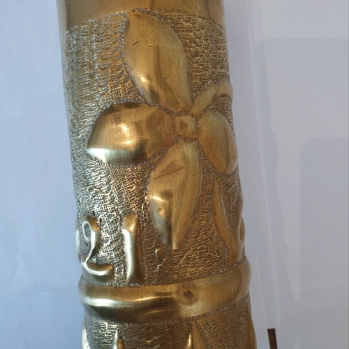 Bronze carved shell casing like new
