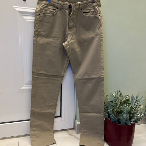Zara Men’s Beige Chino Pants Slim/Straight Fit like new, size 38