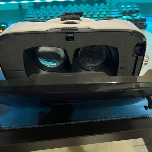 Terratec VR device like new with barcode and headphone cable