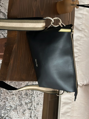ted baker τσάντα