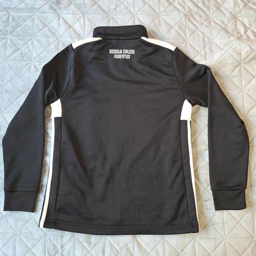 Juventus Adidas training top like new, authentic, youth size L